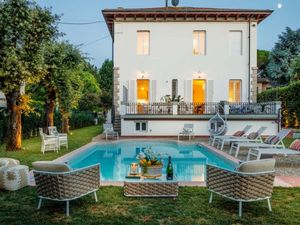 Ferienhaus für 12 Personen (450 m²) in Lucca