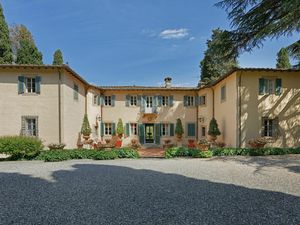 24029498-Ferienhaus-10-Lucca-300x225-2