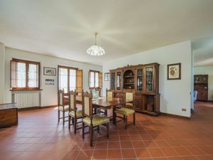 23848362-Ferienhaus-9-Lucca-300x225-5