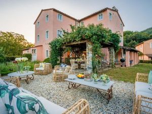 Ferienhaus für 20 Personen (700 m&sup2;) in Lucca