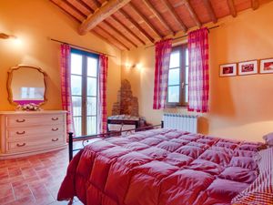 23837335-Ferienhaus-4-Lucca-300x225-5