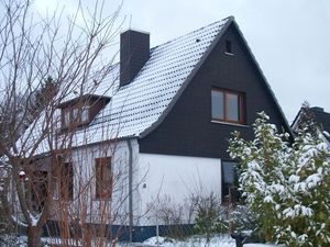 23974860-Ferienhaus-5-Lübeck-300x225-2