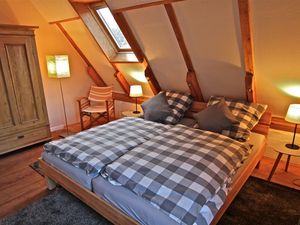 18410248-Ferienhaus-6-Lübeck-300x225-4