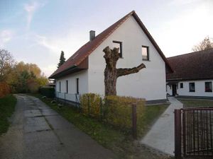 19266173-Ferienhaus-6-Lütow-300x225-2