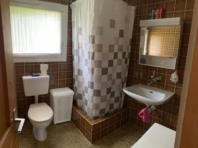 Nasszelle in der 1. Etage