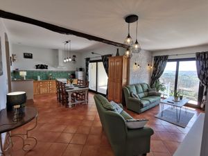 23875918-Ferienhaus-6-Lupiac-300x225-2