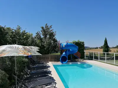 PoolOfHouse