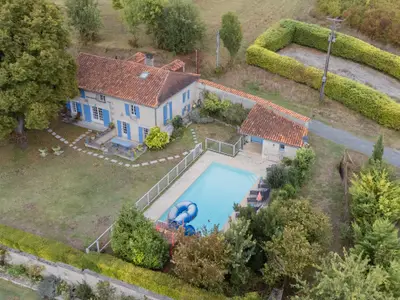 Pool des Ferienhauses