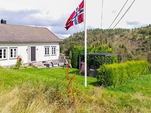 19314991-Ferienhaus-6-Lyngdal-300x225-1