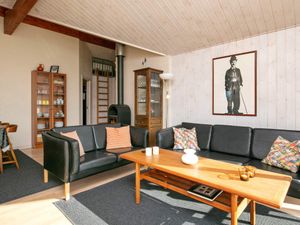 497093-Ferienhaus-8-Lyngså-300x225-1