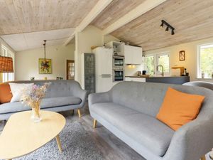 23663953-Ferienhaus-6-Lyngså-300x225-1