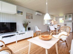 23092967-Ferienhaus-4-Lyngså-300x225-3