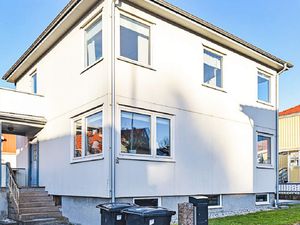 23587602-Ferienhaus-8-Lysekil-300x225-0