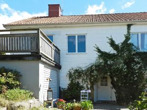 18099897-Ferienhaus-3-Lysekil-300x225-0