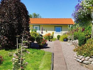 23376907-Ferienhaus-2-Lysekil-300x225-1