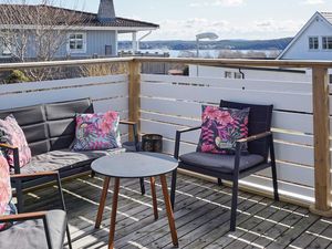 23452994-Ferienhaus-8-Lysekil-300x225-1