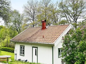 23453229-Ferienhaus-6-Lysekil-300x225-3