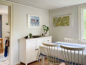 23447637-Ferienhaus-6-Lysekil-300x225-2