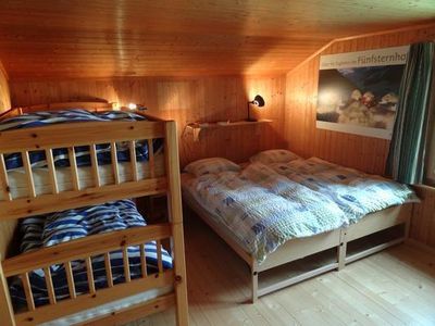 4 Bett Zimmer