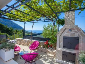 22436027-Ferienhaus-6-Makarska-300x225-5