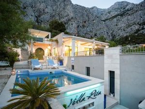 Ferienhaus für 4 Personen (220 m²) in Makarska
