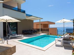 Ferienhaus für 6 Personen (220 m²) in Makarska