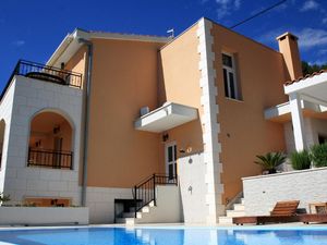 22440903-Ferienhaus-5-Makarska-300x225-5