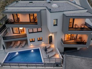 23835531-Ferienhaus-9-Makarska-300x225-5