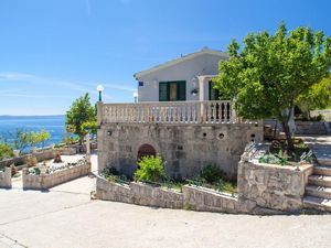 22438487-Ferienhaus-4-Makarska-300x225-1