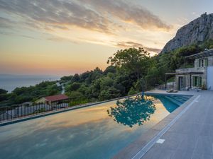 23845407-Ferienhaus-8-Makarska-300x225-1