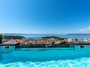 23823629-Ferienhaus-7-Makarska-300x225-3