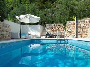 23950667-Ferienhaus-6-Makarska-300x225-4