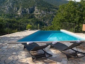 23950112-Ferienhaus-12-Makarska-300x225-3