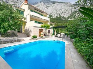 Ferienhaus für 10 Personen (185 m²) in Makarska