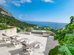 23845621-Ferienhaus-10-Makarska-300x225-5