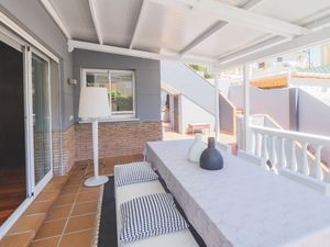 23451027-Ferienhaus-8-Málaga-300x225-2