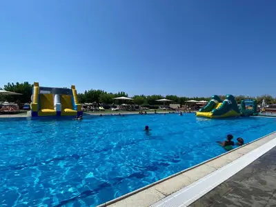 PoolOfHouse
