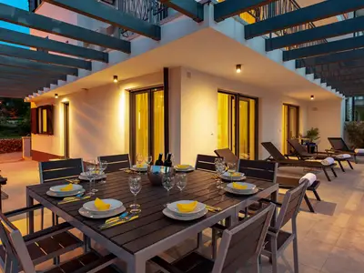 Ferienhaus für 8 Personen (250 m²) in Malinska 4/10