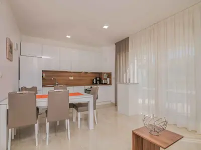 Ferienhaus für 6 Personen (90 m²) in Malinska 9/10