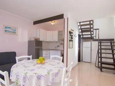 Ferienhaus für 4 Personen (85 m²) in Malinska 9/10