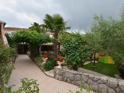 Ferienhaus für 6 Personen (120 m²) in Malinska 1/10