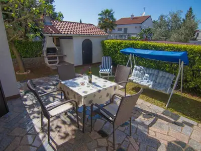 Ferienhaus für 4 Personen (85 m²) in Malinska 1/10