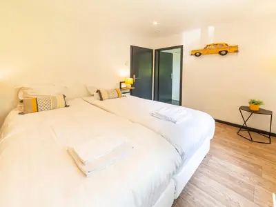BedRoom BedRoom