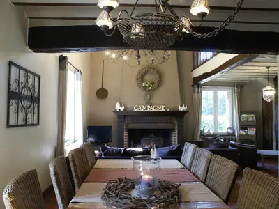 DiningRoom