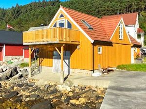 23496066-Ferienhaus-4-Måløy-300x225-4