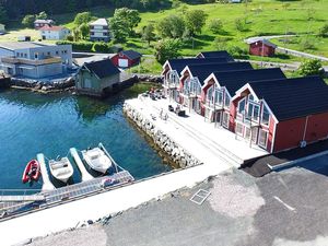 Ferienhaus für 6 Personen (117 m&sup2;) in Måløy