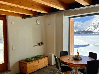 Chalet "Casa Bellavista Isola" für 2-4 Personen - auf drei Seiten mit Fenster und Türe