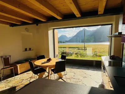 Chalet "Casa Bellavista Isola" für 2-4 Personen - Aussicht Richtung Silsersee und Maloja