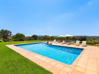 PoolOfHouse