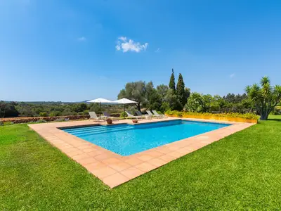 PoolOfHouse